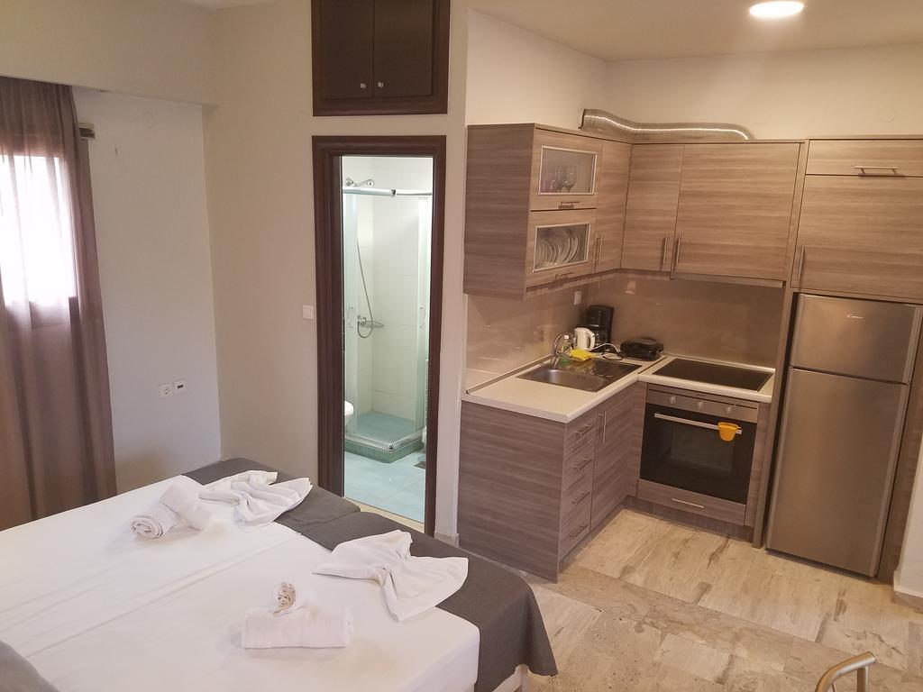 Attalos Apartments Agia Pelagia  Extérieur photo